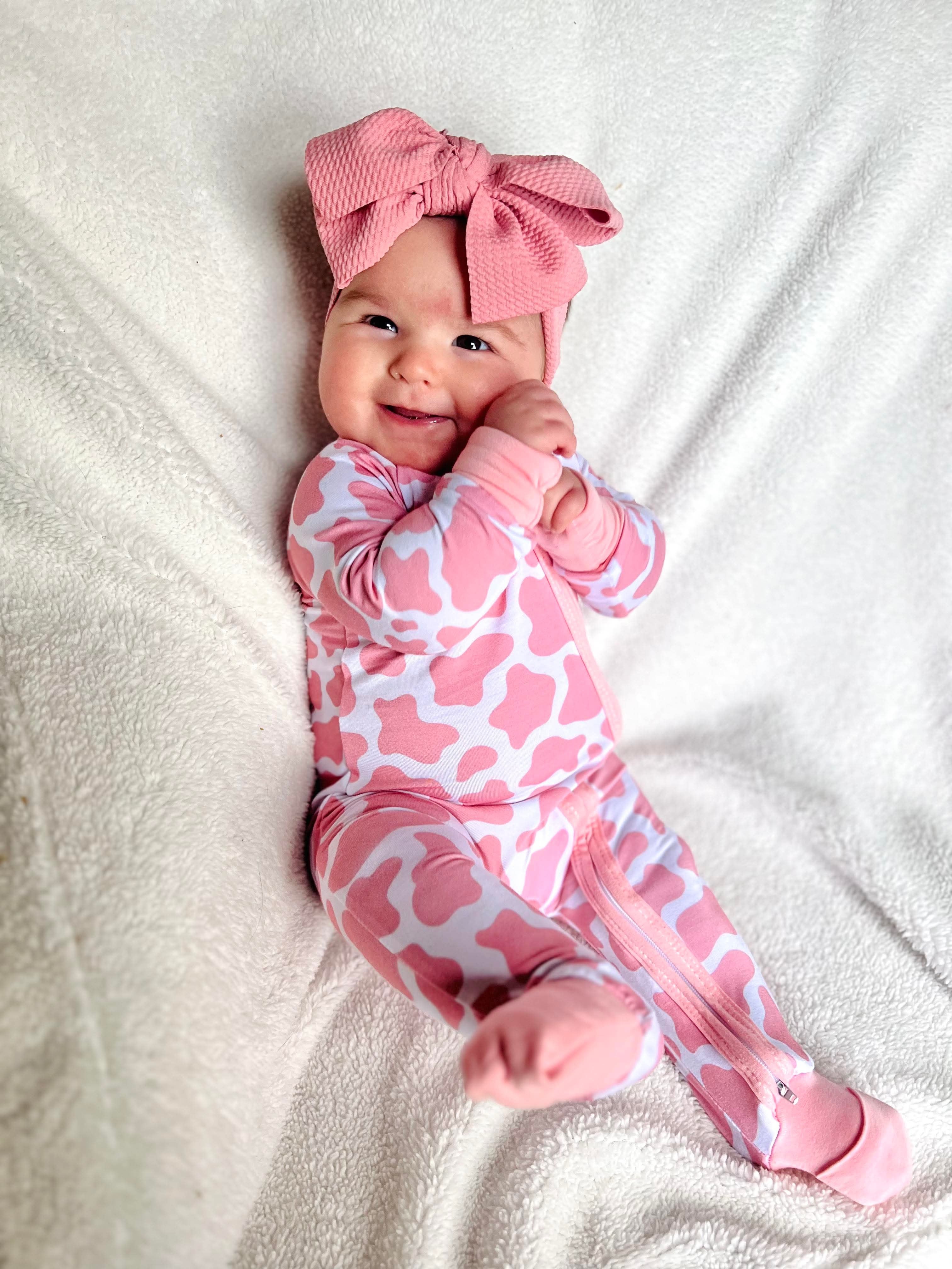 Strawberry Cow-print Zippy