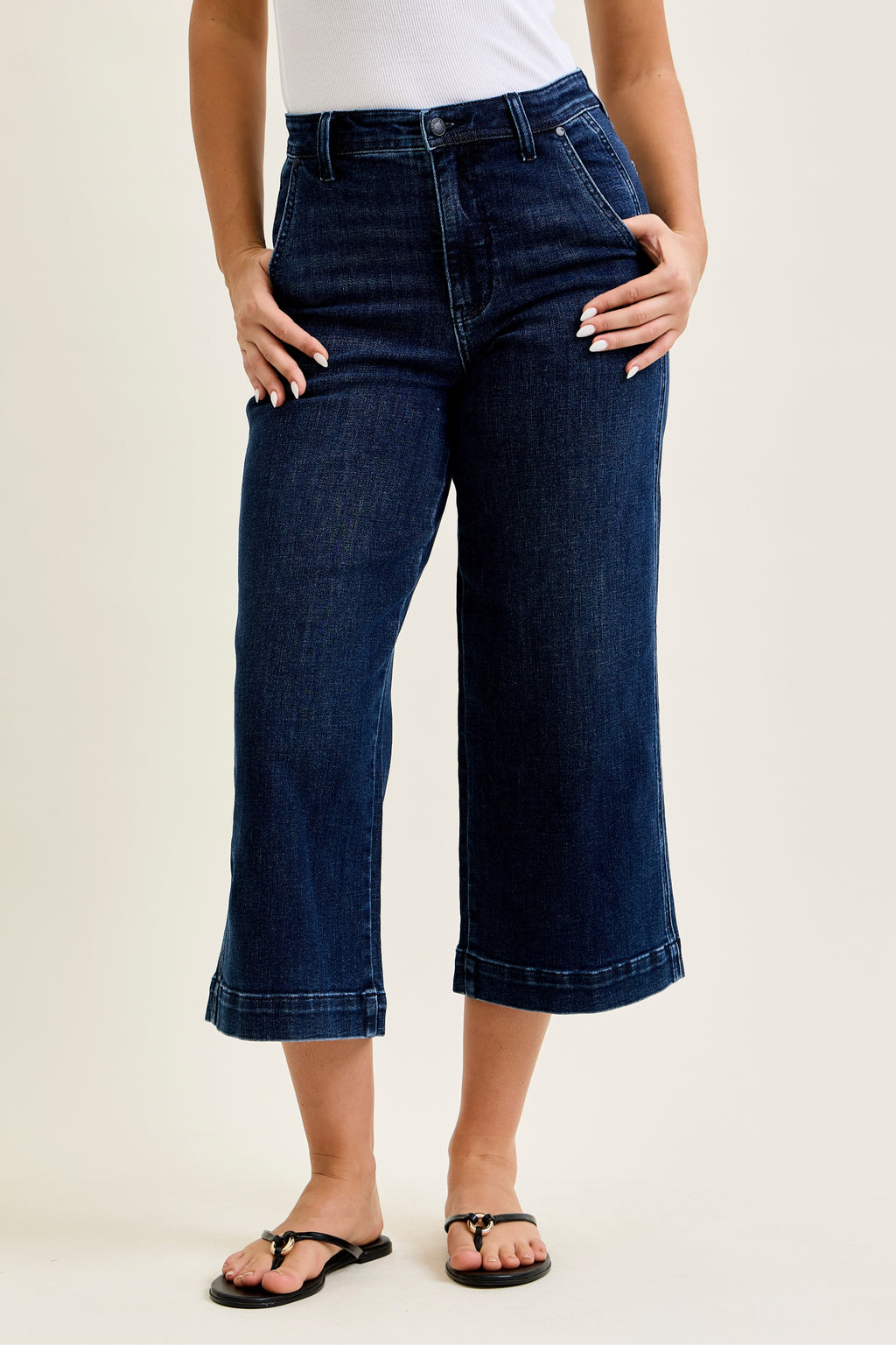 Judy Blue Jet Set Wide Leg Cropped Jean