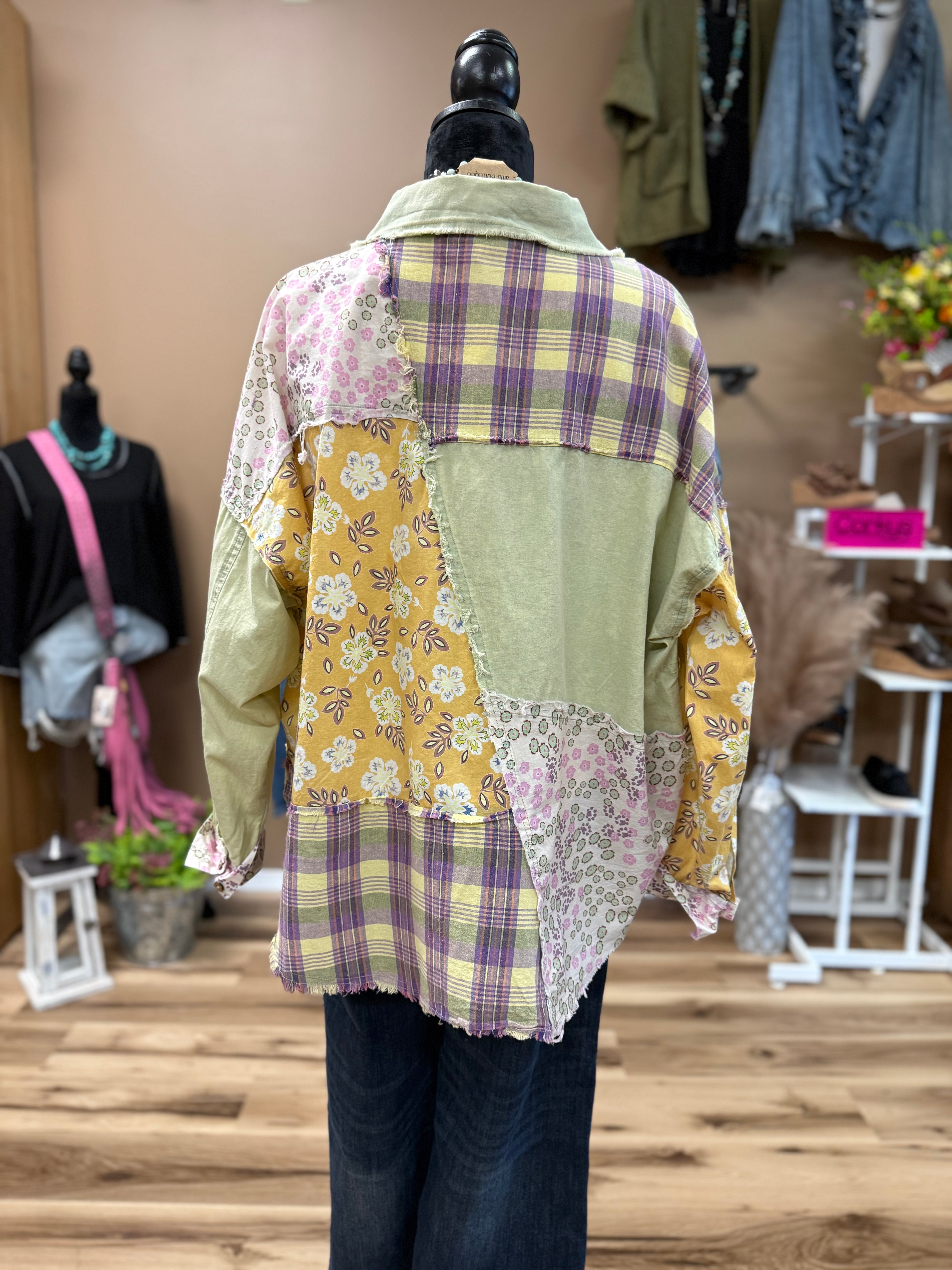 Violet Vine Button Top