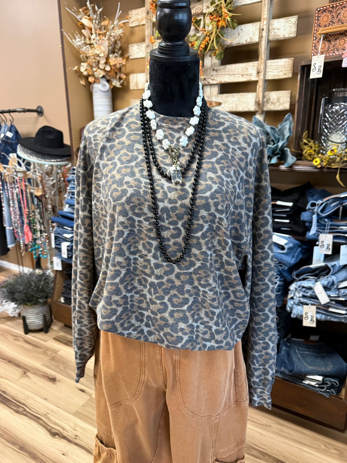 Lowkey Leopard Lounge Top