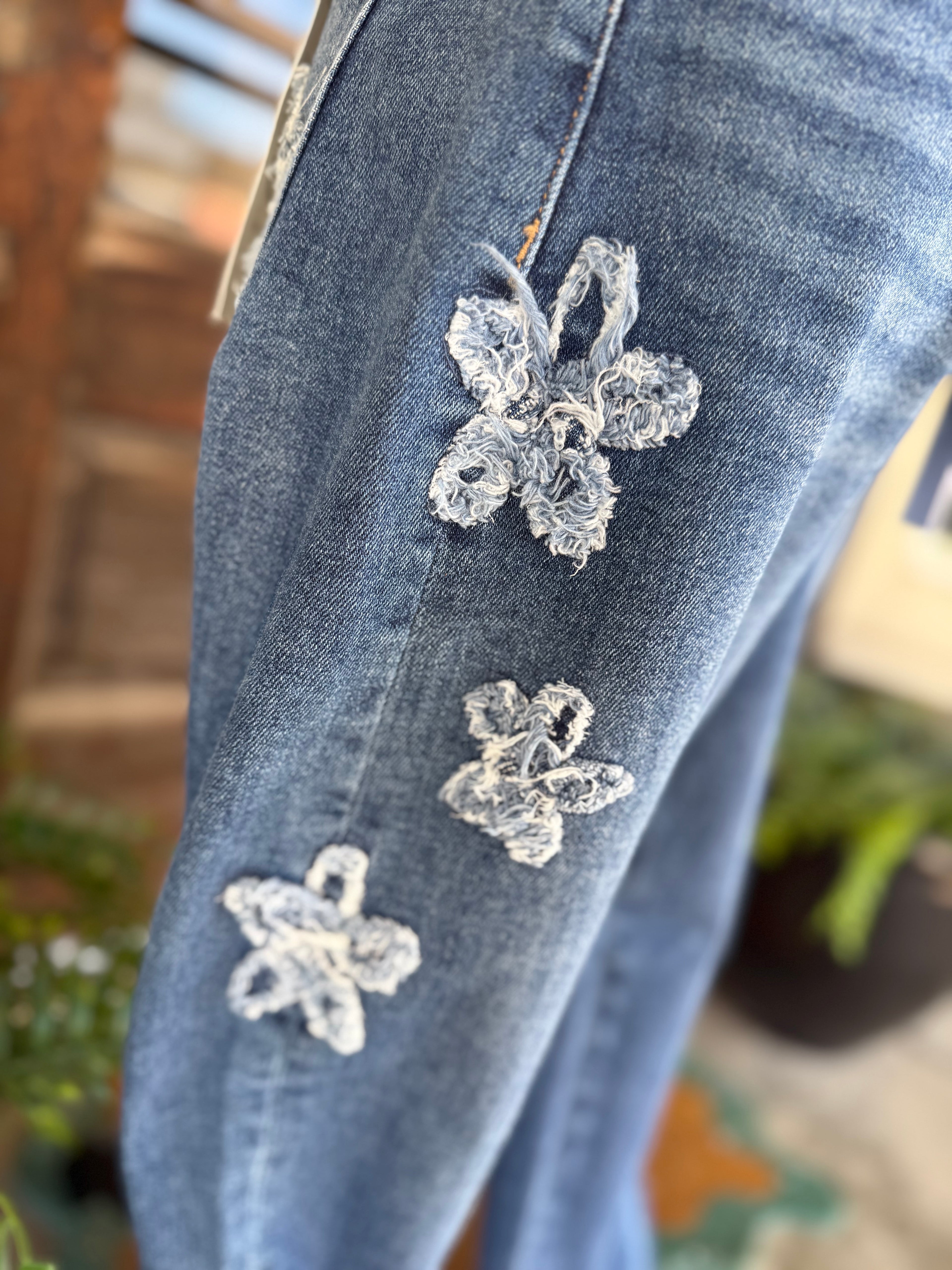 Risen Bloom Barrel Jean