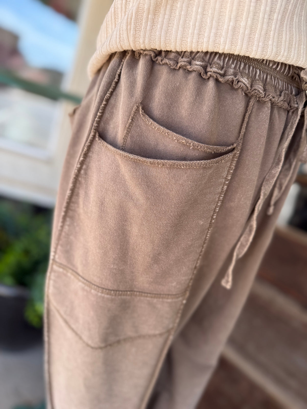 Mocha Mood Barrel Pants