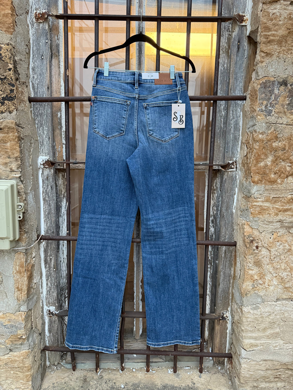 JB Frontier V-Cut Straight Jean