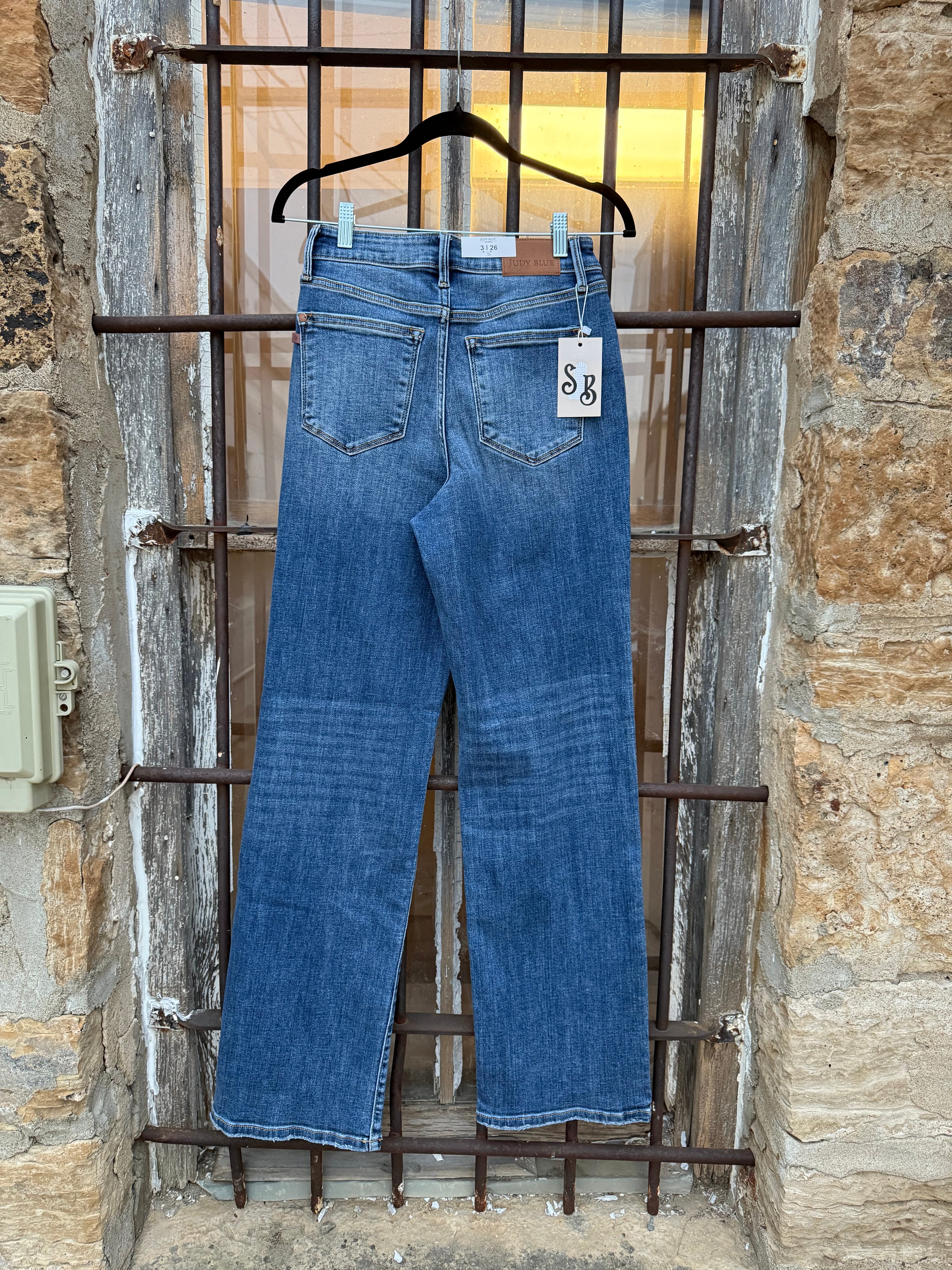 JB Frontier V-Cut Straight Jean