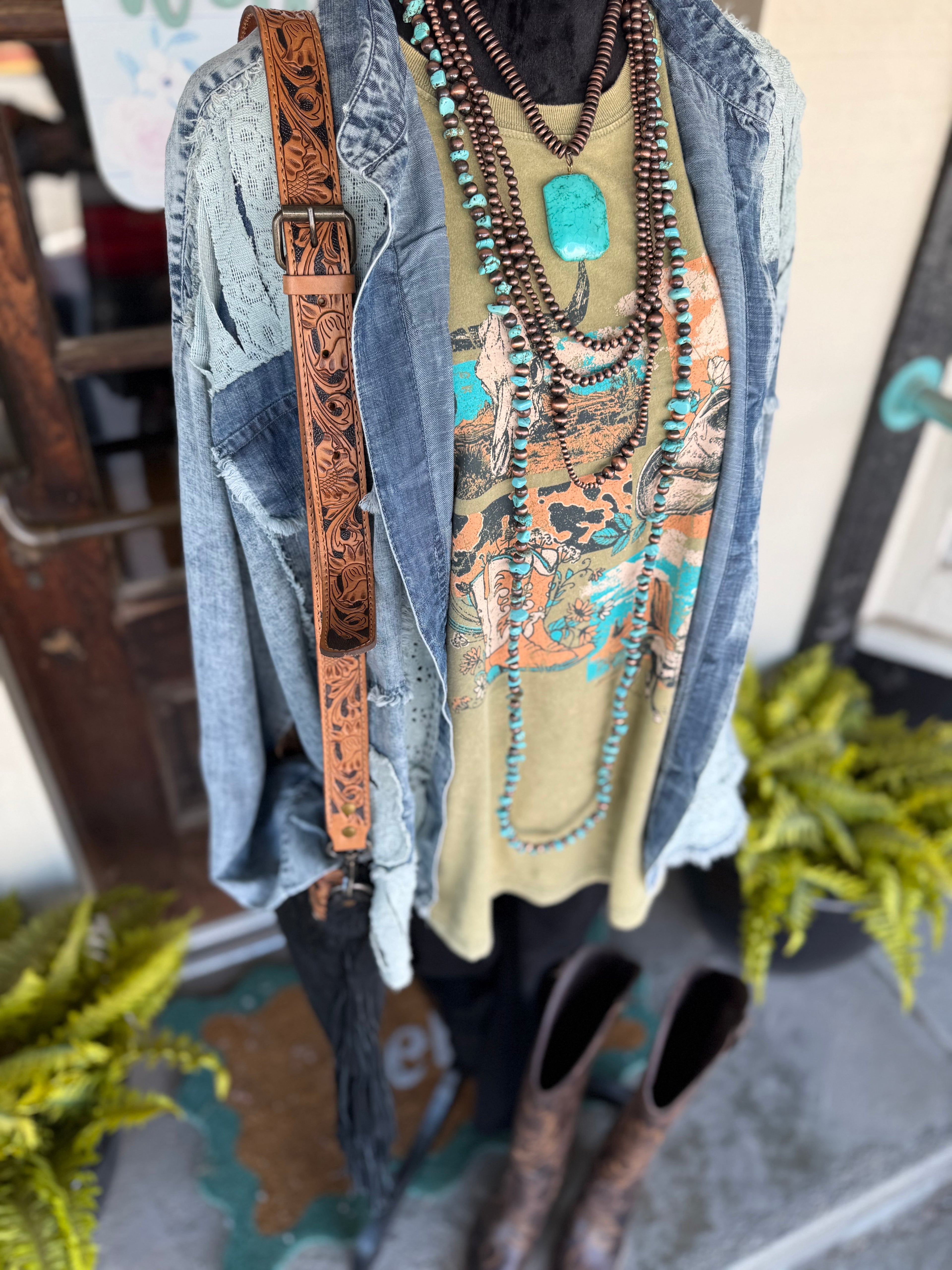 Vintage Western Elements Boyfriend Tee