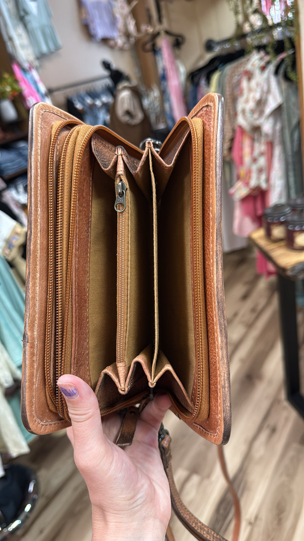Starlight stud crossbody ￼