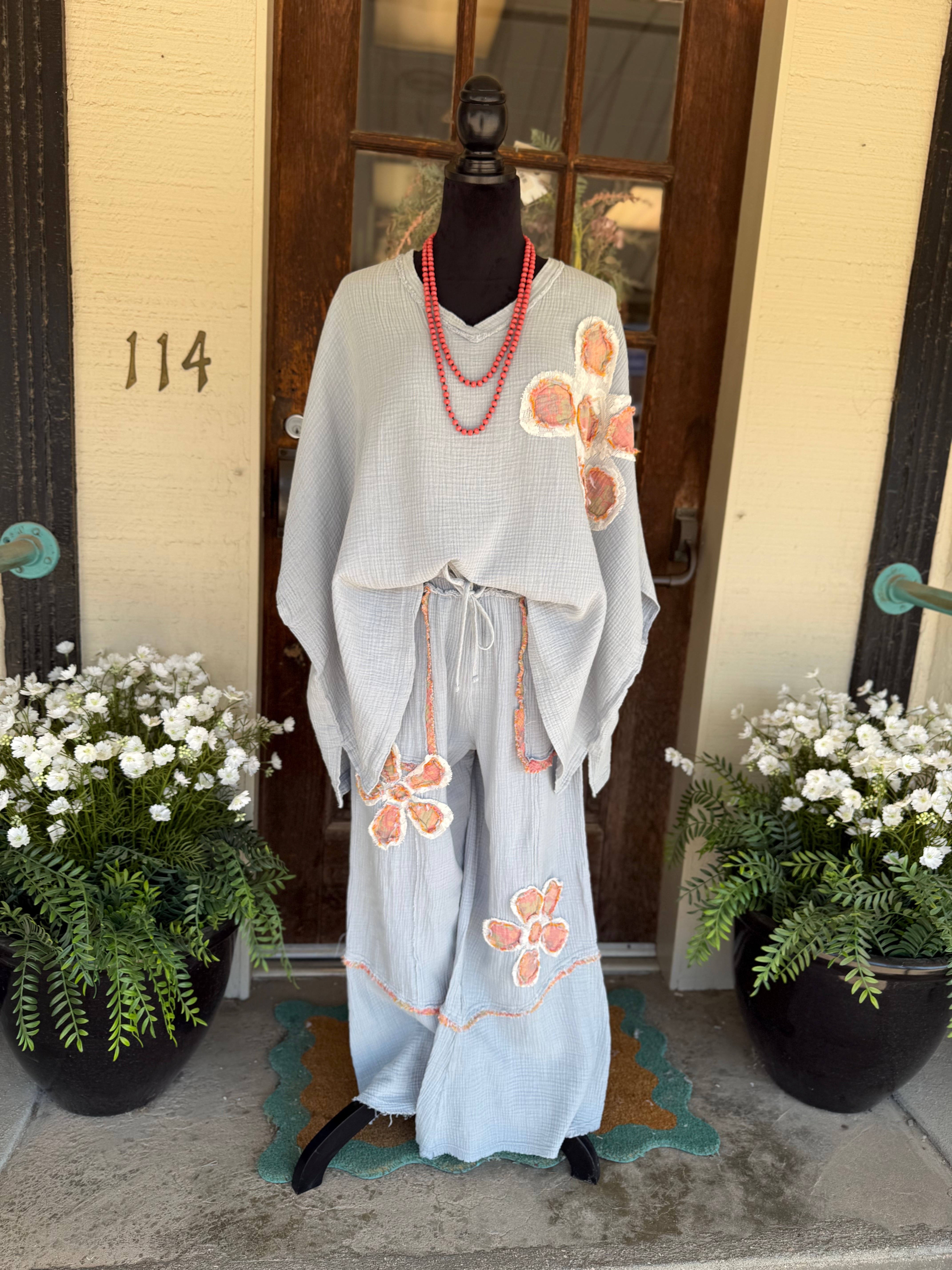 Cloud Blue Wildflower Weekend Set – Spotted Silo Boutique