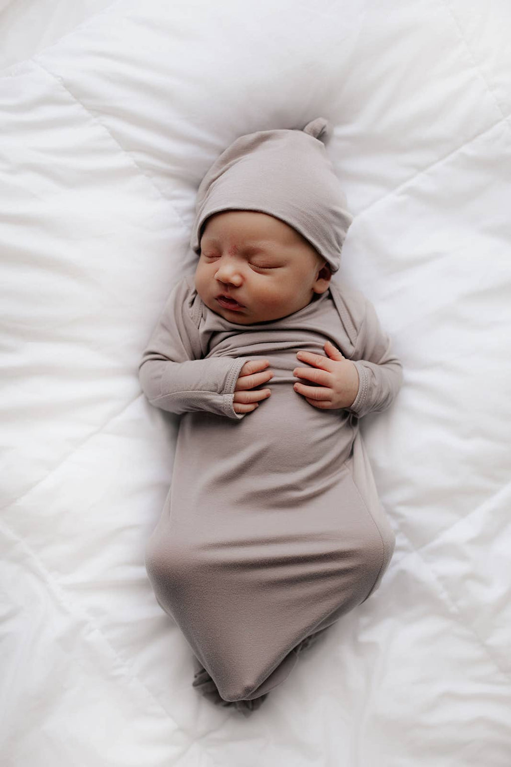 Harbor Mist Taupe Knotted Gown & Hat