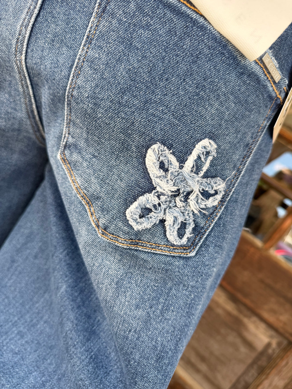 Risen Bloom Barrel Jean