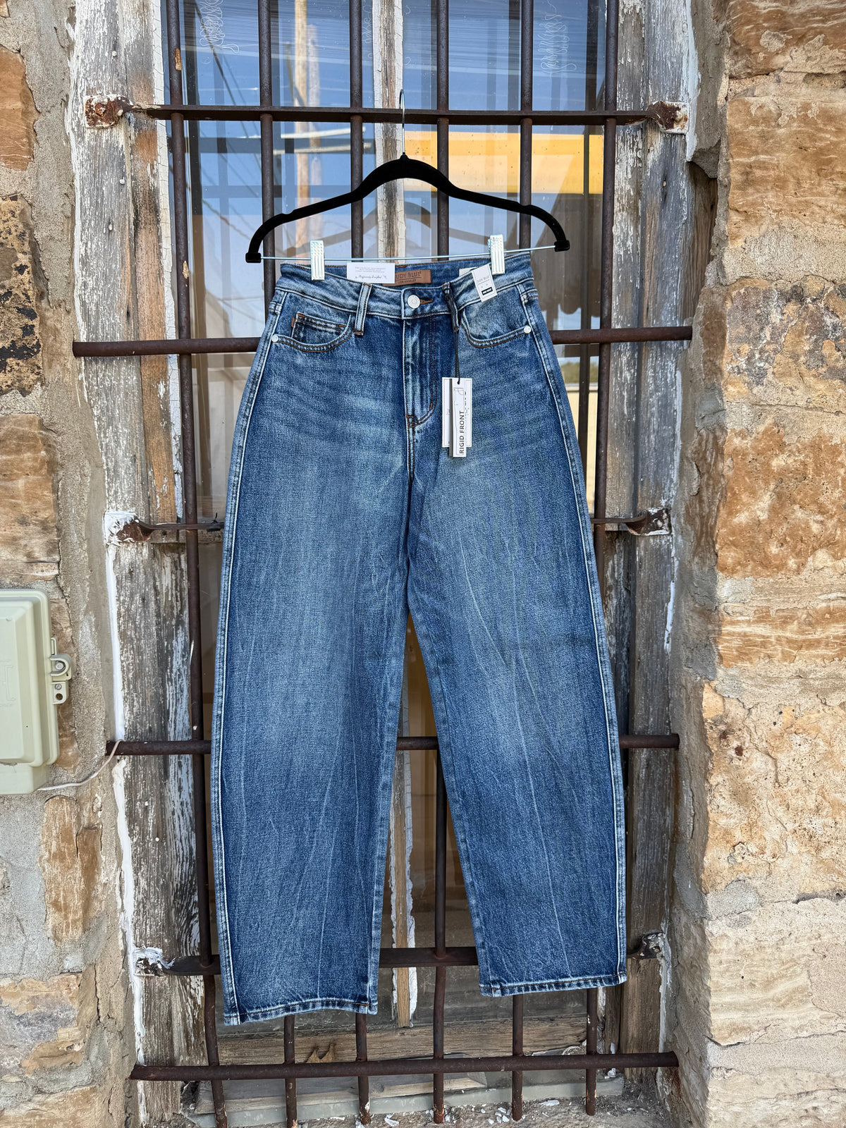 Judy Blue Bluebird Barrel Jeans