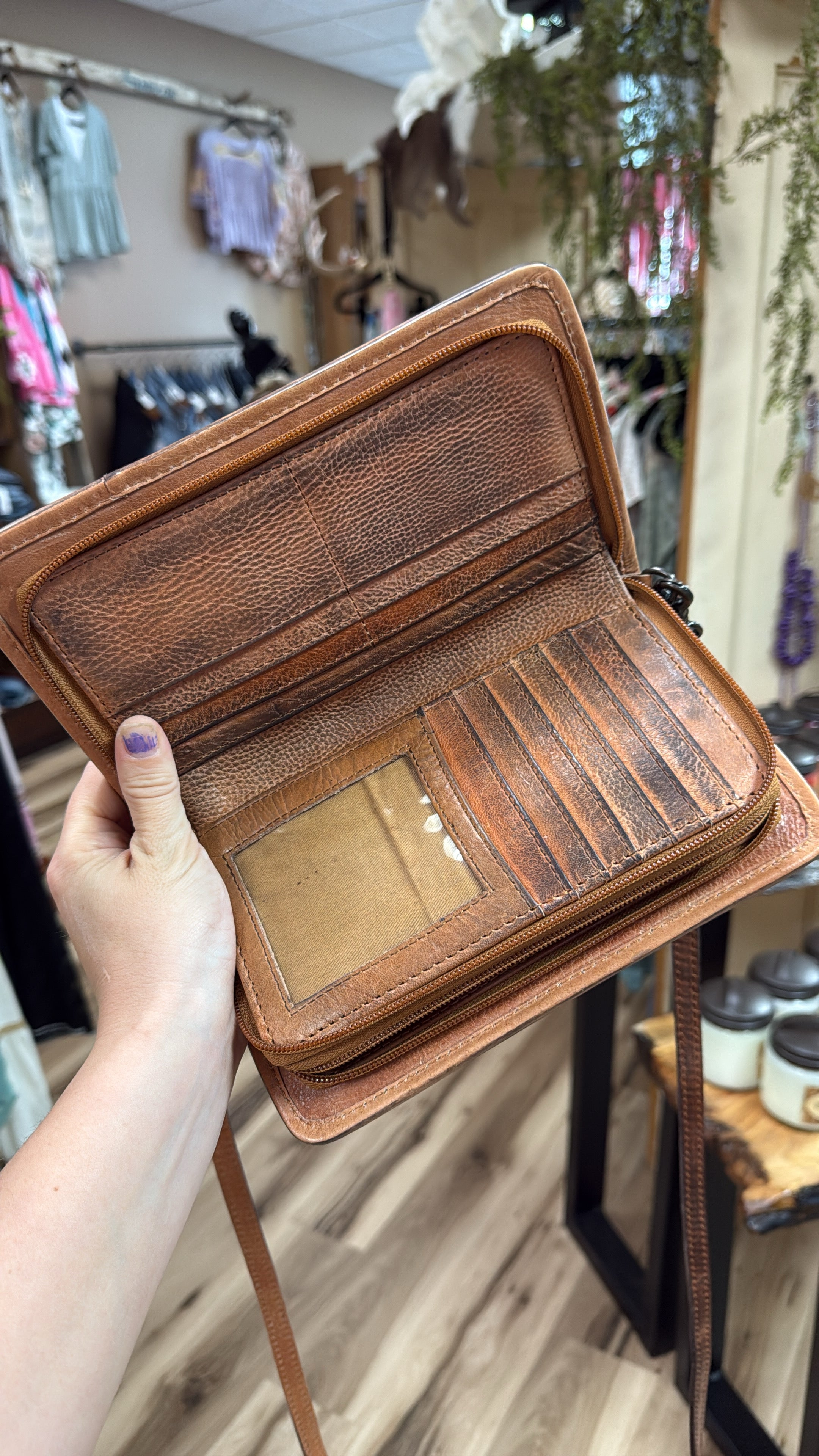 Starlight stud crossbody ￼