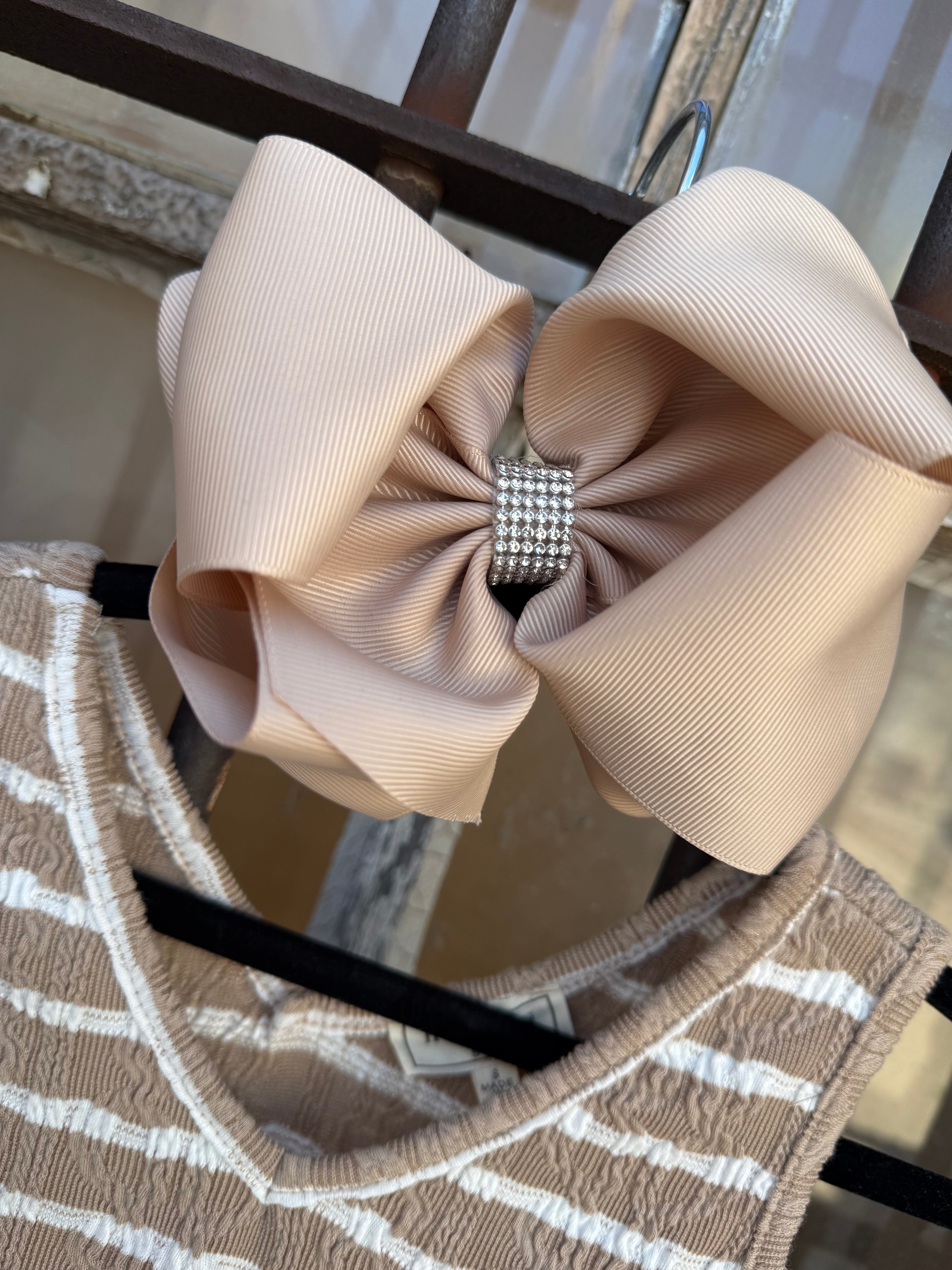 Soft Sands Little Luxe Bow