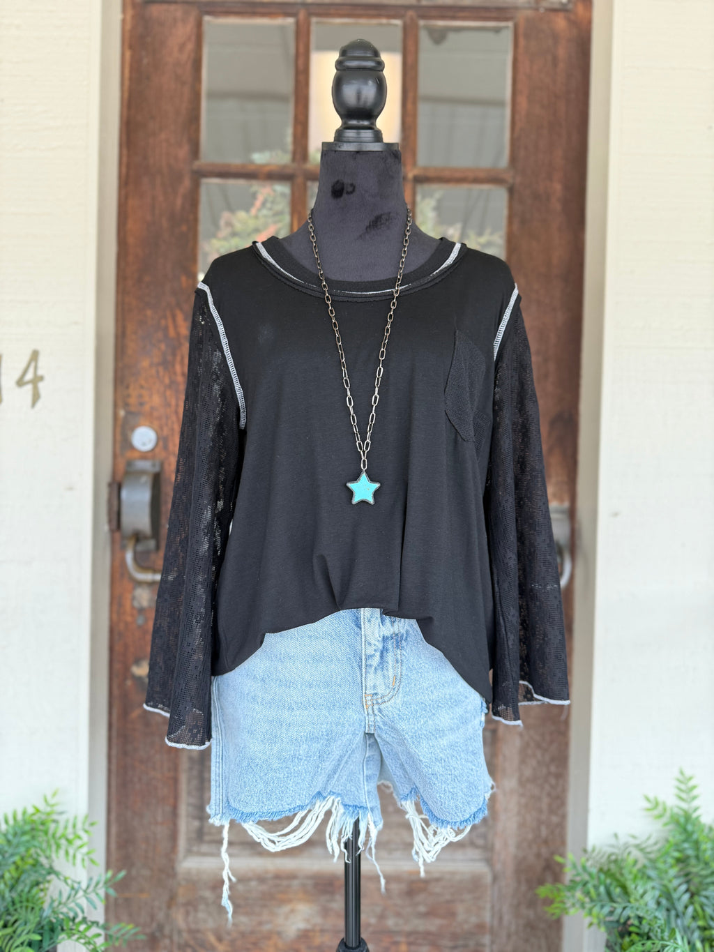 Mystic Lace Sleeve Top
