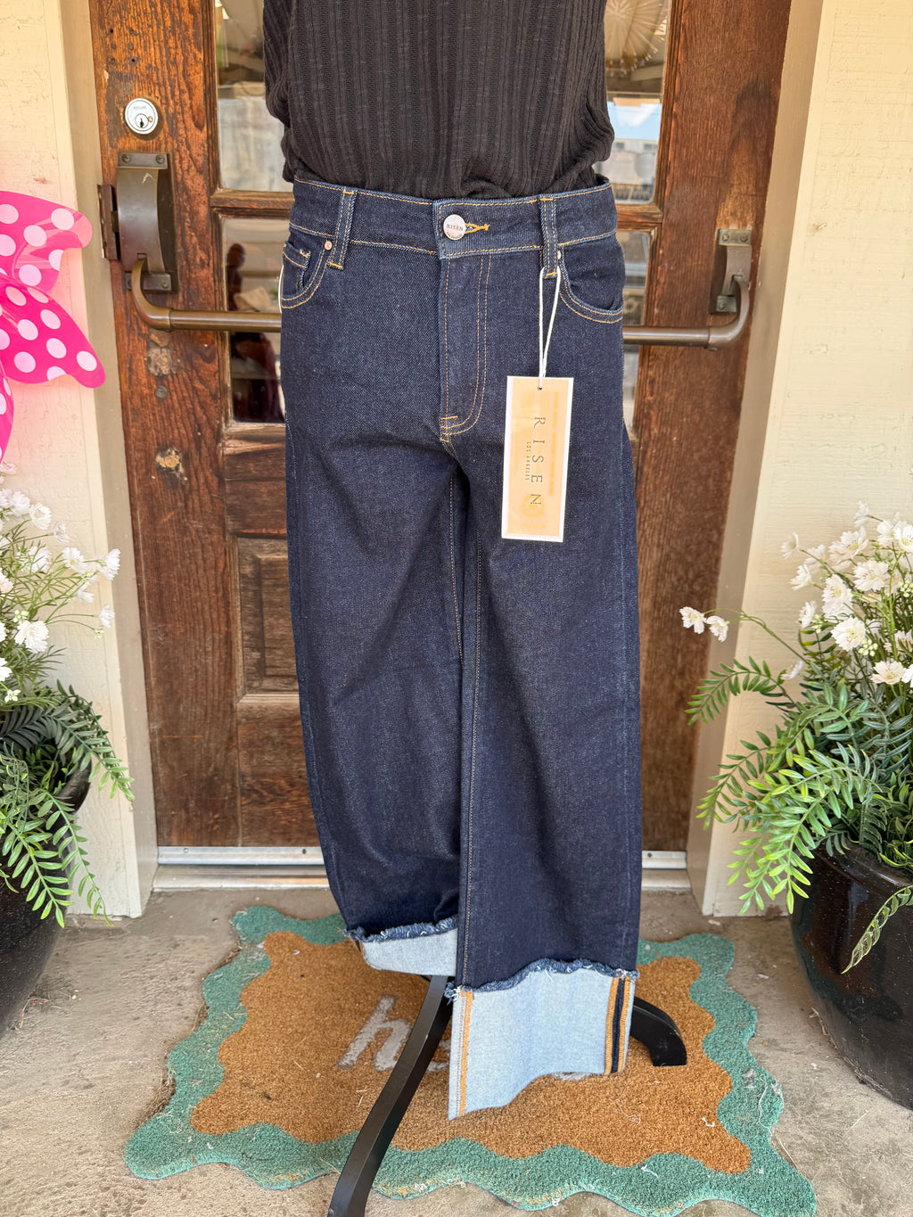 Risen Cuffed & Confident Jean