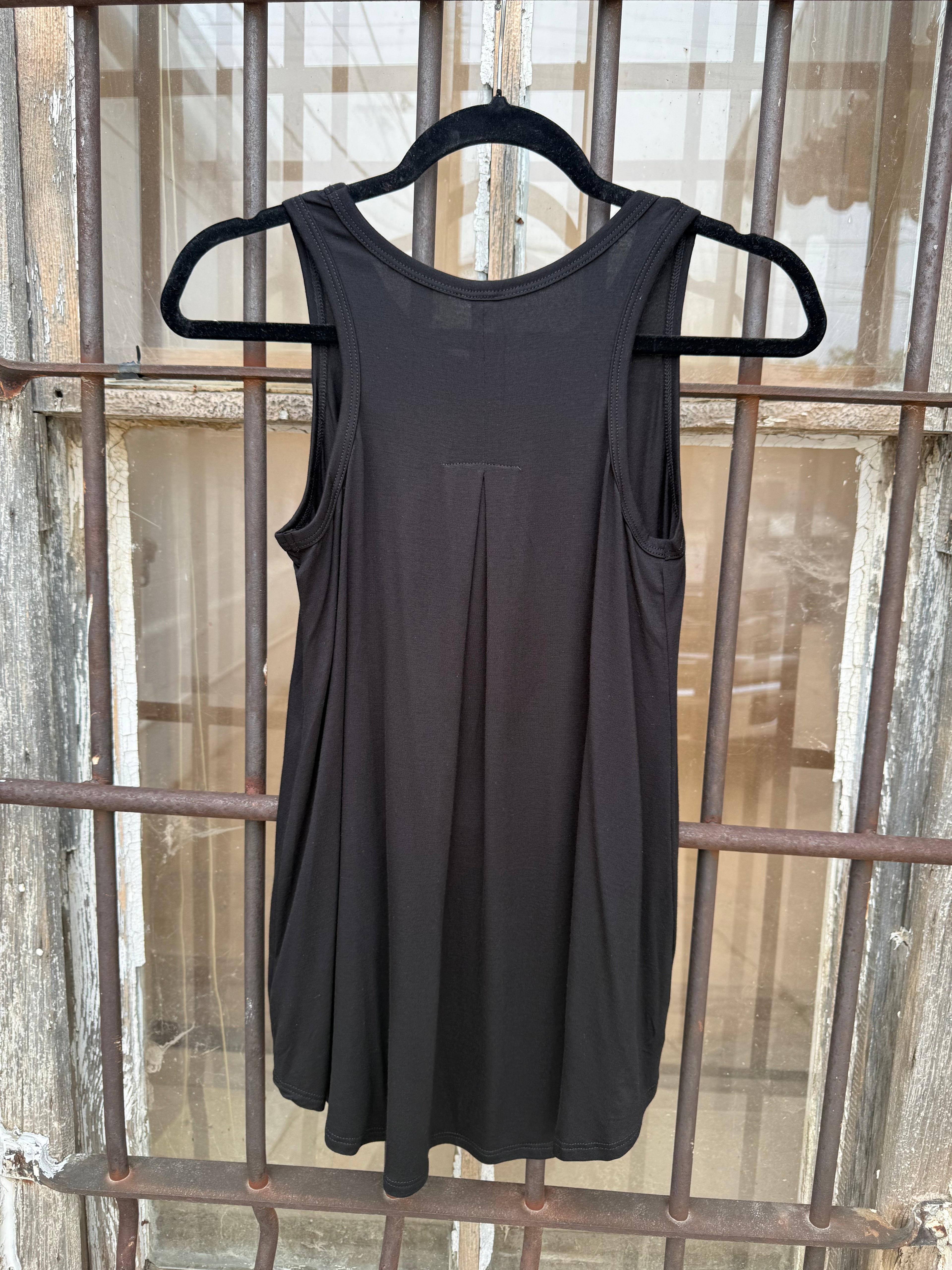 The Silo Soft Pleat Tank – Black